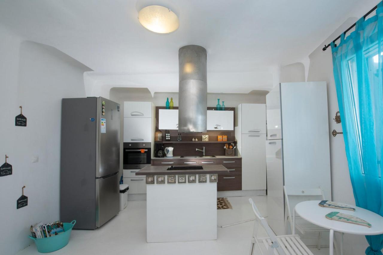 Villa Merhia Seaview Oasis With Pool & Hot Tub エクステリア 写真